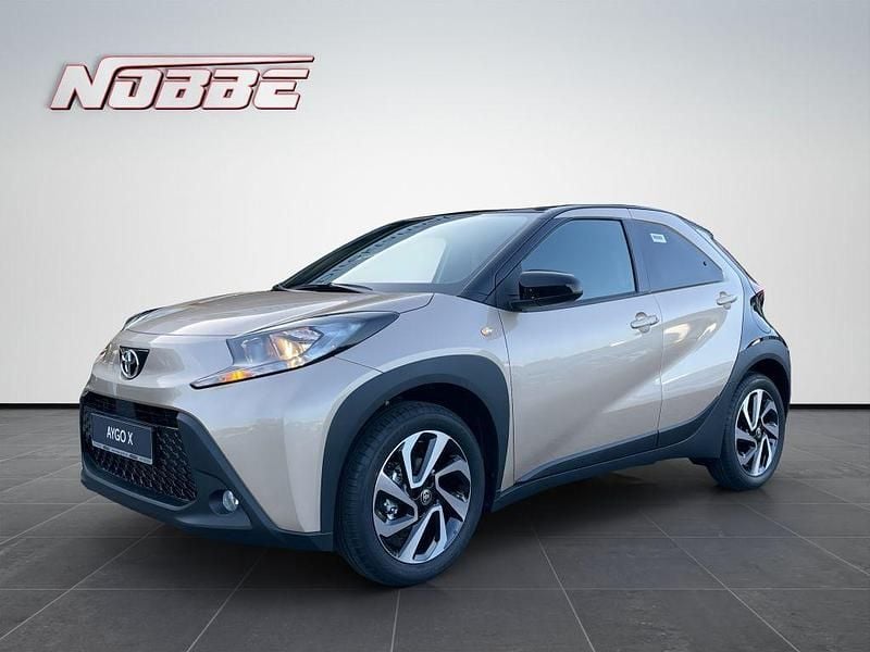 Gebraucht Toyota Aygo X Team 72 PS (52 kW) 2025 SUV