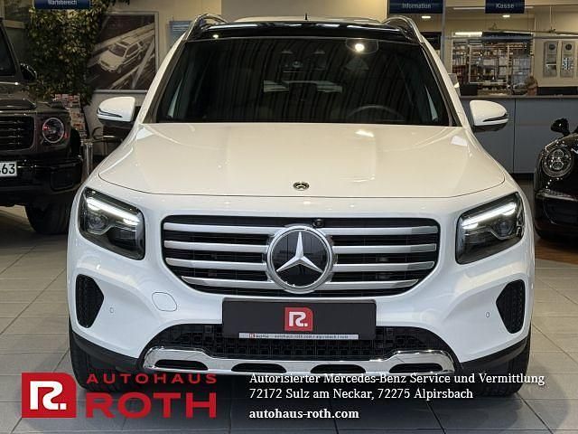Gebraucht Mercedes GLB220 190 PS (139 kW) 2024 Weiß SUV