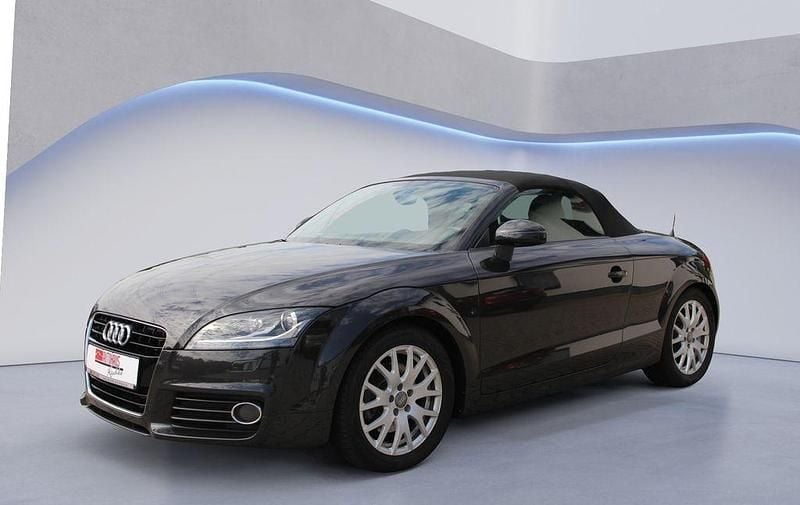 Grau Gebraucht 2012 Audi TT Roadster Comfort Cabrio | 14.990 € (Fairer Preis) - Bild 1/4