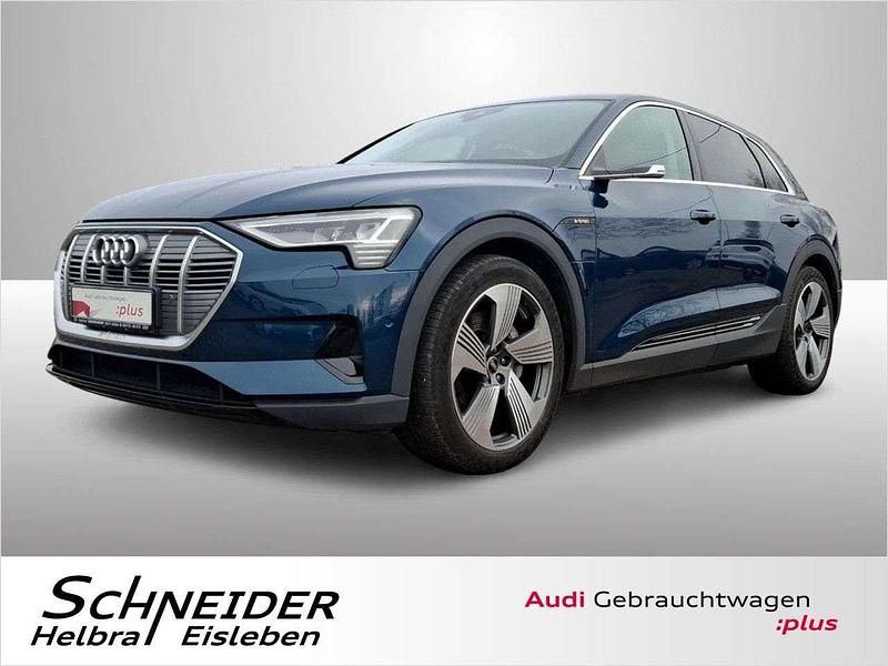 Galaxisblau metallic Gebraucht 2021 Audi e-tron Ambiente SUV | 34.380 € (Etwas zu teuer) - Bild 1/4