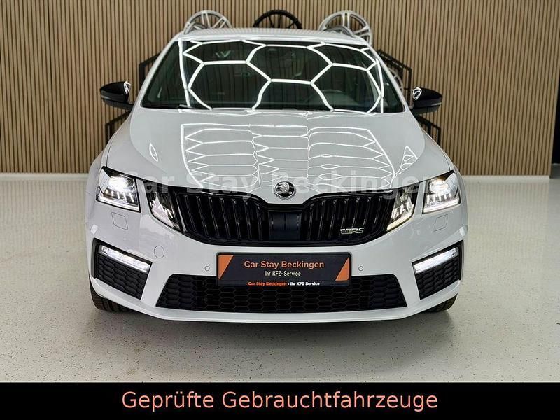 Gebraucht Skoda Octavia RS 245 PS (180 kW) 2019 Weiß Kombi