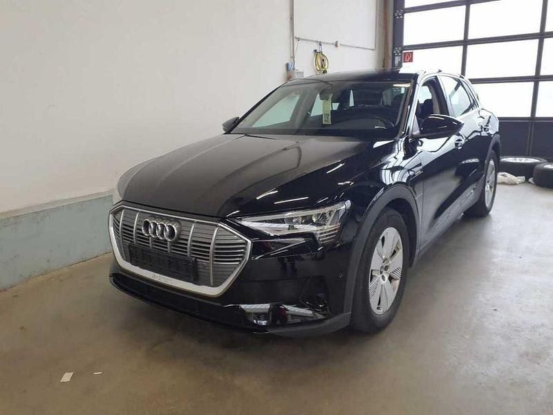 Schwarz Gebraucht 2021 Audi e-tron SUV | 24.990 € (Fairer Preis) - Bild 1/4