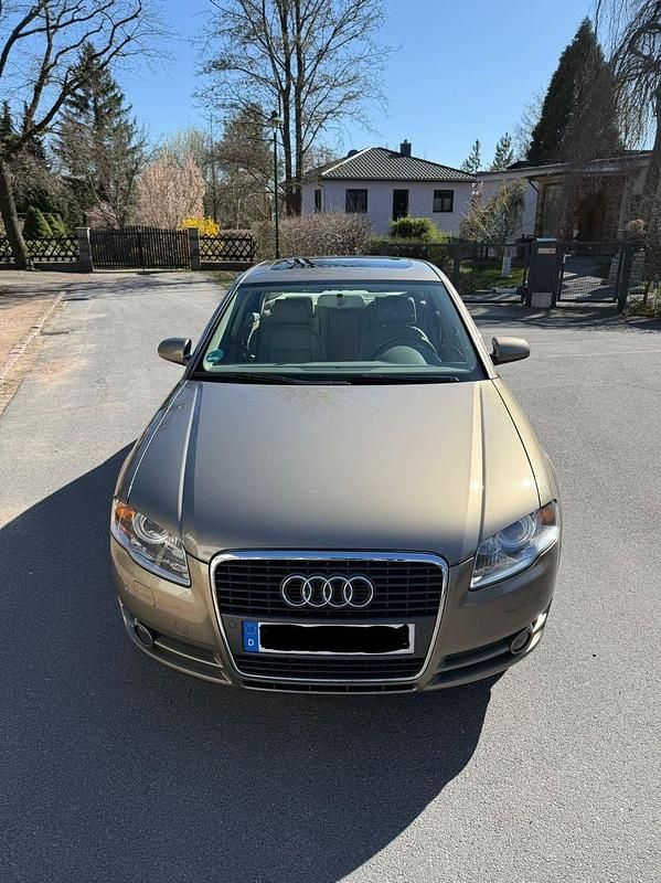 Occasion Audi A4 131 ch (96 kW) 2005 Beige Berline