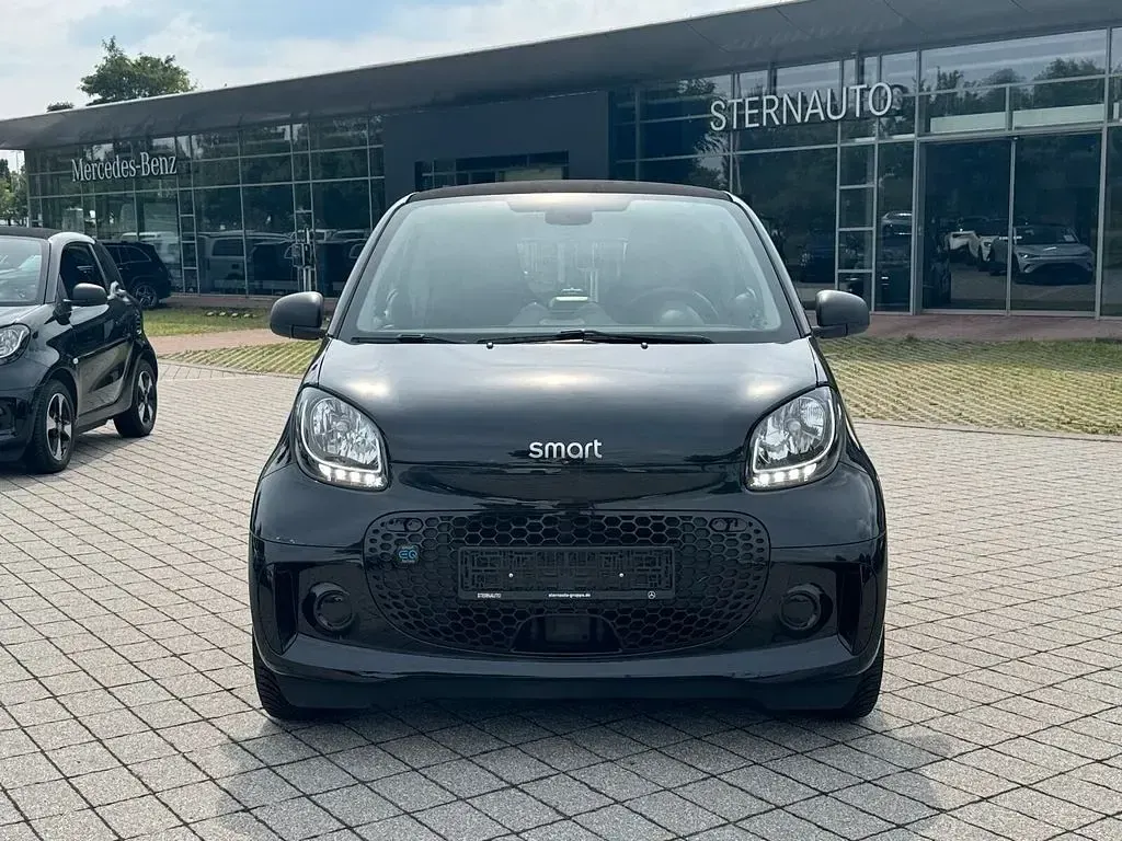 Gebraucht Smart ForTwo Electric Drive 60 kW (82 PS) 2023 Bodypanels in black Coupé