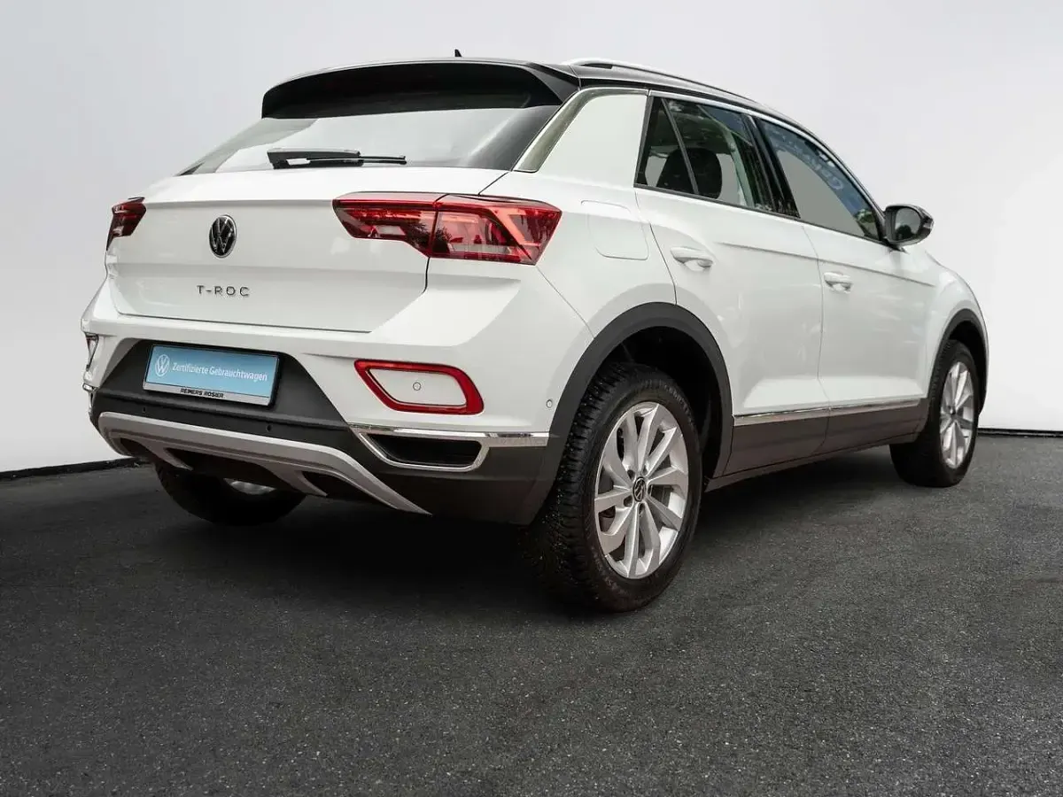 Gebraucht VW T-Roc Style 150 PS (110 kW) 2025 Weiß SUV