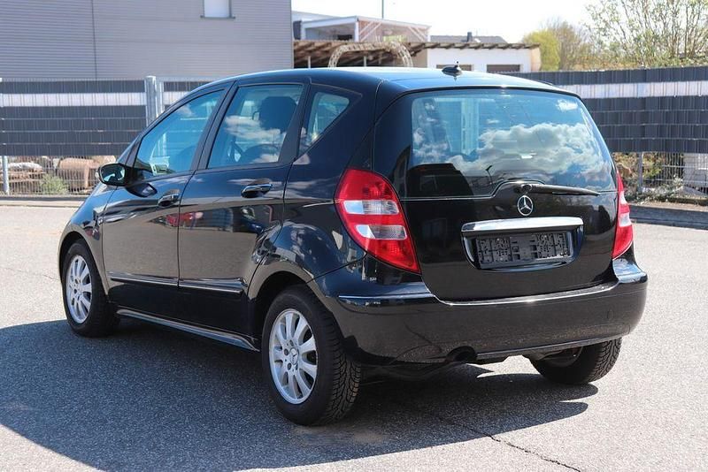 Gebraucht Mercedes A150 95 PS (69 kW) 2005 Schwarz Limousine
