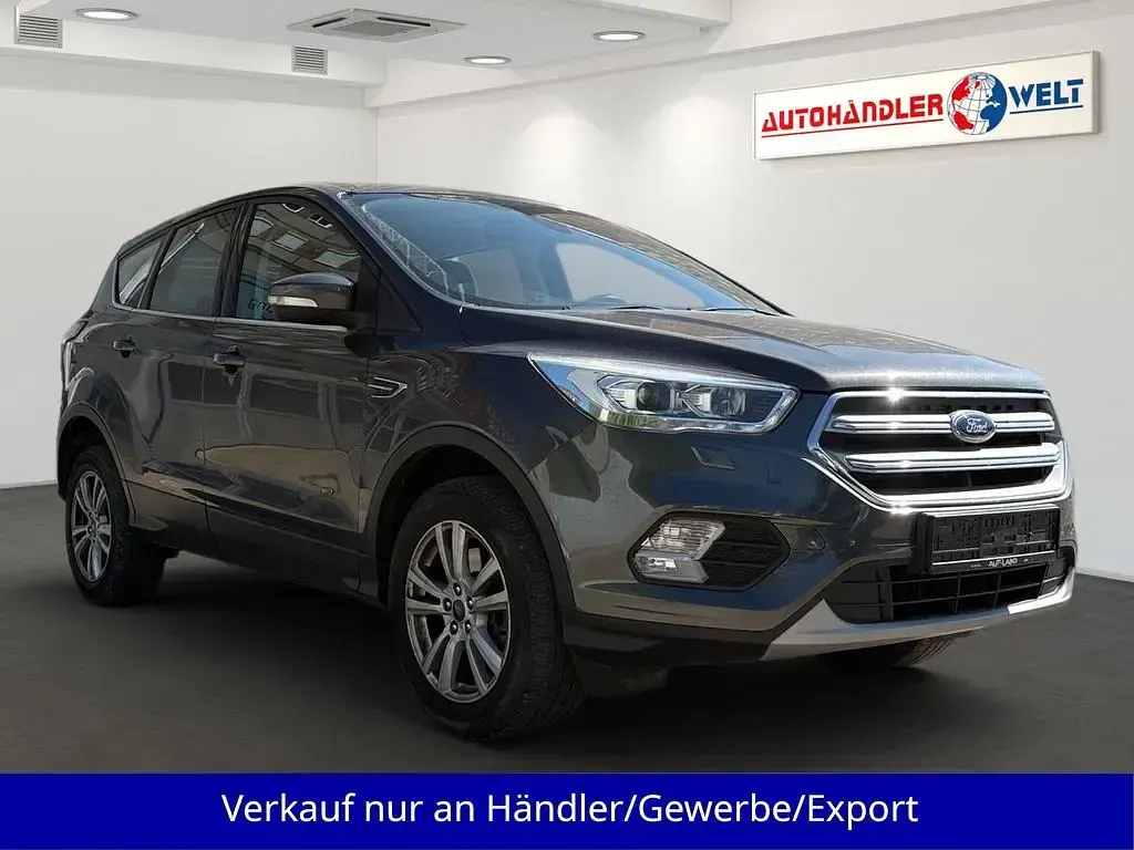 Gebraucht Ford Kuga 182 PS (133 kW) 2018 Magneticgraumet. SUV