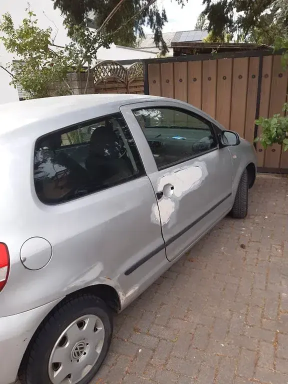 Gebraucht VW Fox 54 PS (39 kW) 2005 Silber Kleinwagen
