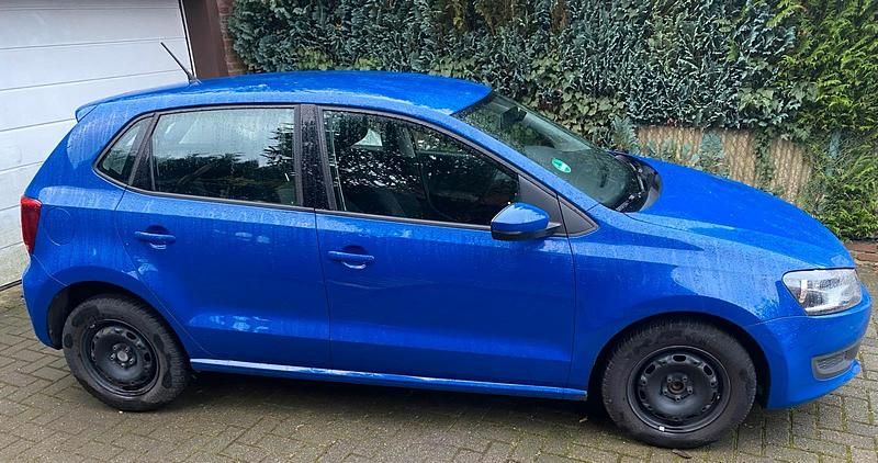 Blau Gebraucht 2013 VW Polo Kleinwagen | 5.000 € (Superpreis) - Bild 1/4