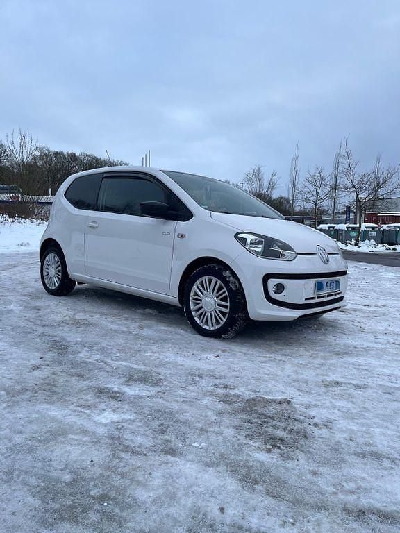 Second-hand VW up! Cup 60 CP (44 kW) 2015 Alb Hatchback