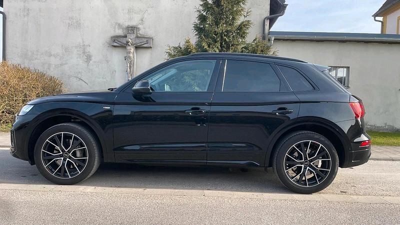Gebraucht Audi Q5 Ambiente 286 PS (210 kW) 2022 Schwarz SUV