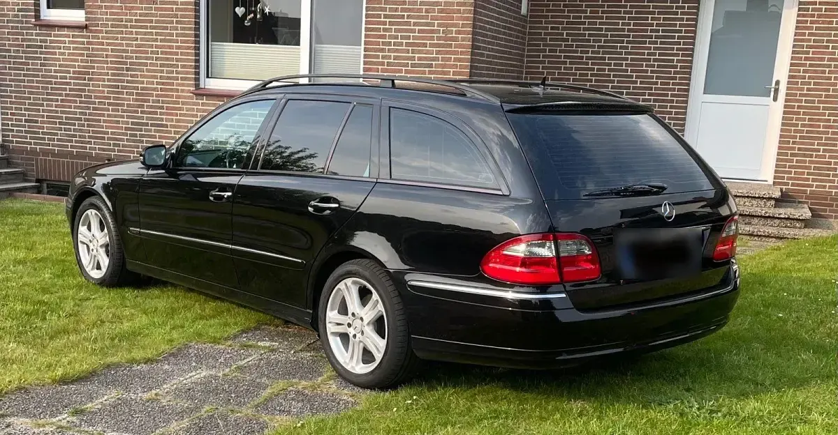 Gebraucht Mercedes E280 Avantgarde 231 PS (169 kW) 2007 Schwarz Kombi