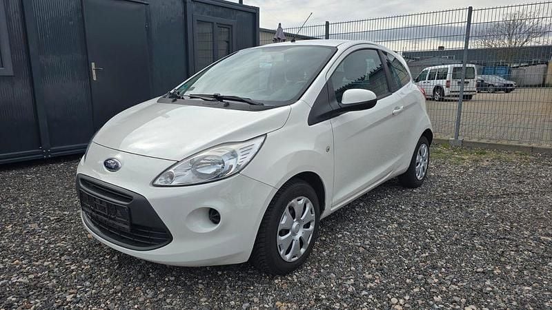 Gebraucht Ford Ka Trend 69 PS (50 kW) 2011 Weiß Kleinwagen