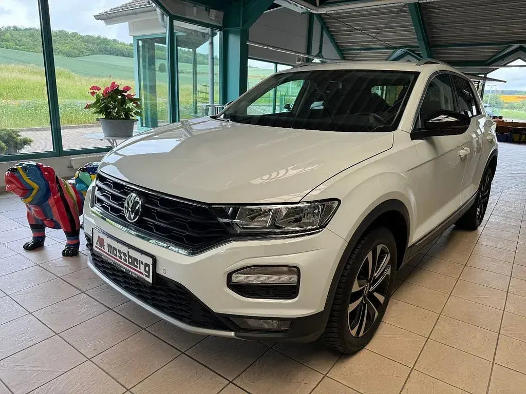 Gebraucht VW T-Roc United 116 PS (85 kW) 2020 Pure white SUV