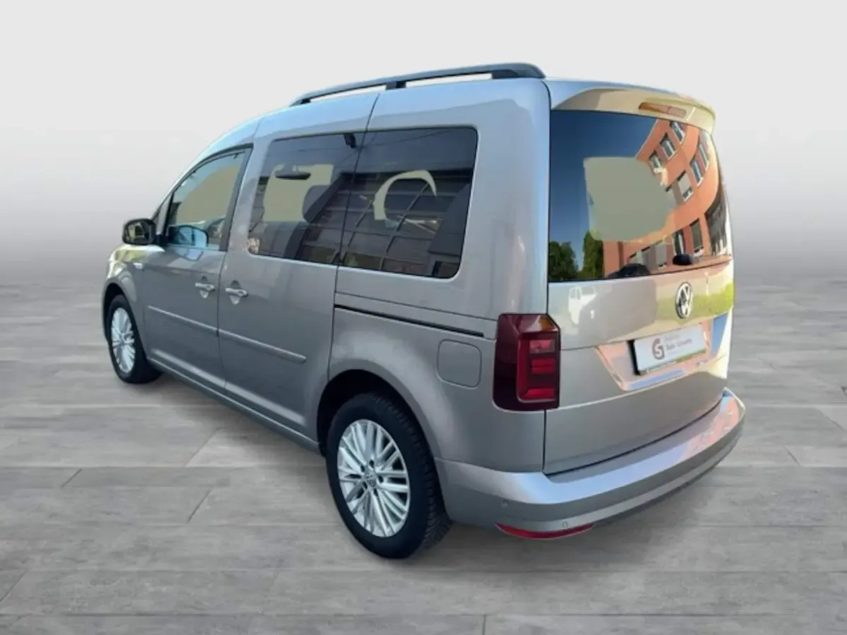 Second-hand VW Caddy Comfortline 150 CP (110 kW) 2019 Bej Monovolum