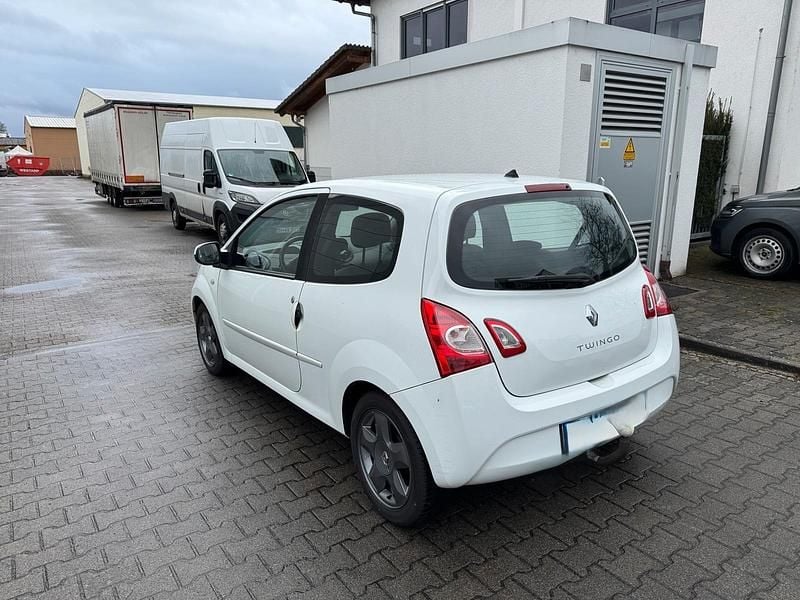 Gebraucht Renault Twingo Initiale Paris 75 PS (55 kW) 2013 Weiß Kleinwagen