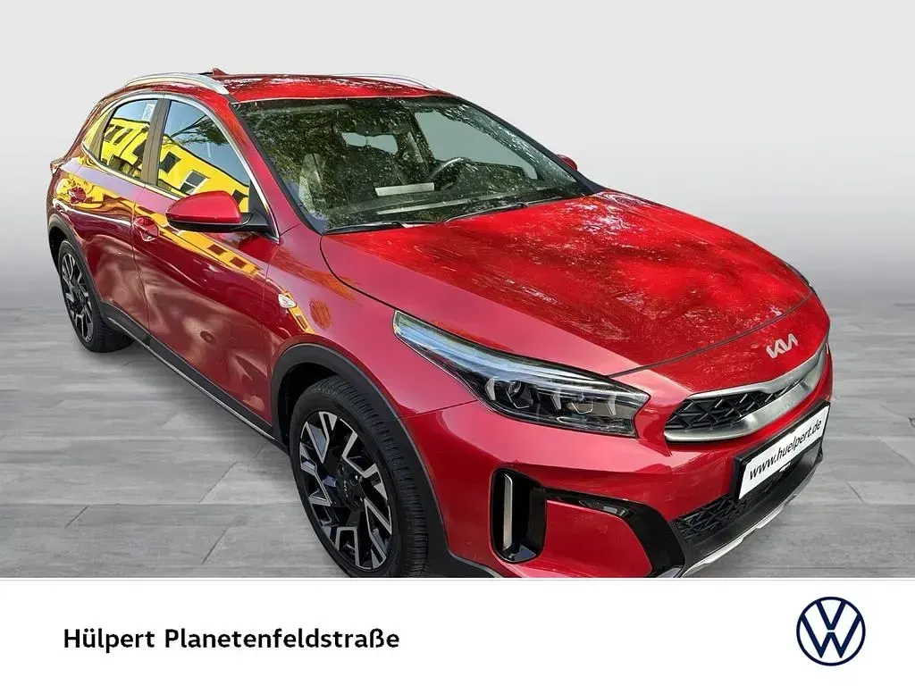 Używany Kia XCeed Vision 160 KM (117 kW) 2023 Czerwony SUV