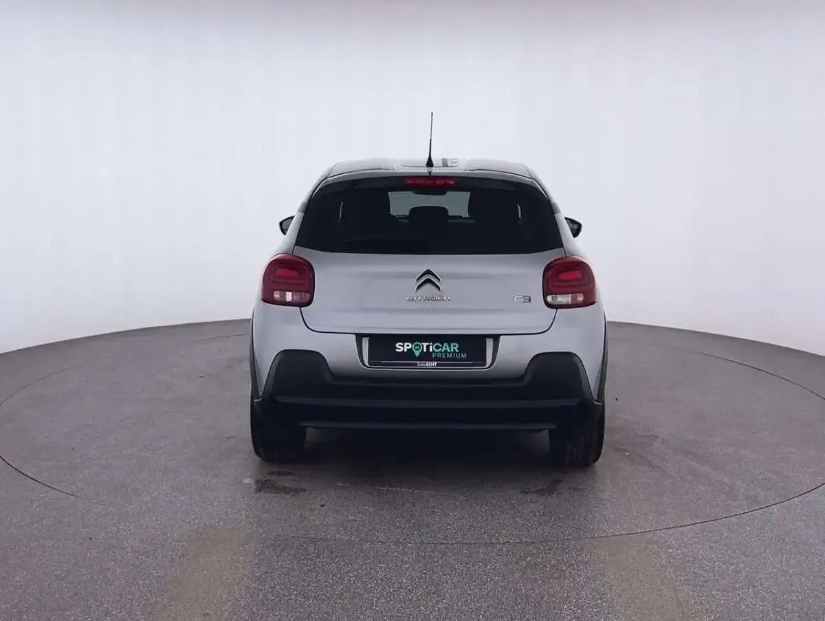 Gebraucht Citroën C3 110 PS (80 kW) 2023 Grau (metallic) Limousine