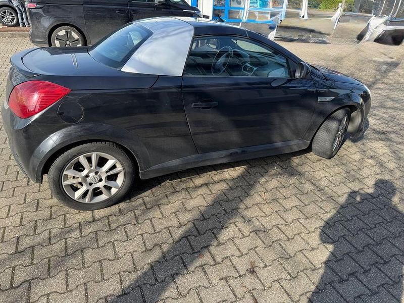 Gebraucht Opel Tigra 125 PS (91 kW) 2006 Schwarz Cabrio