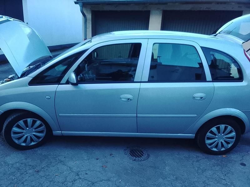 Gebraucht Opel Meriva 86 PS (63 kW) 2005 Grau Van / Kleinbus