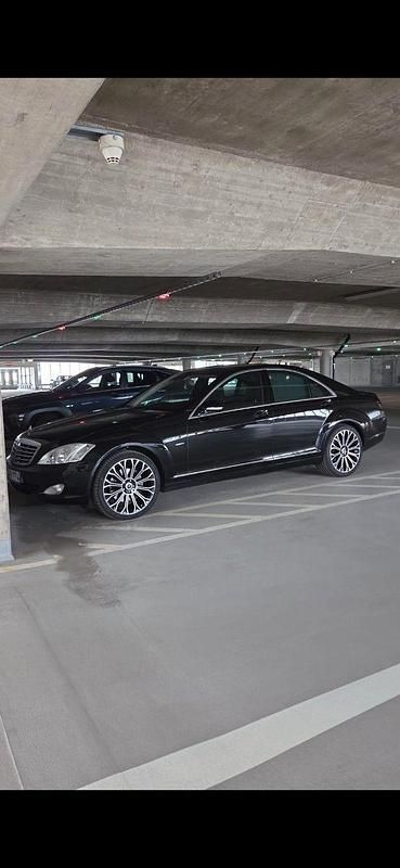 Gebraucht Mercedes S320 235 PS (172 kW) 2009 Schwarz Limousine