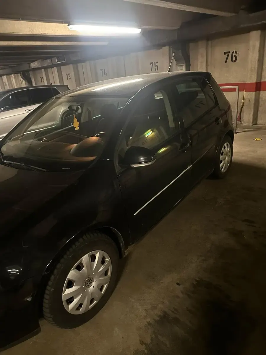 Gebraucht VW Golf V 105 PS (77 kW) 2006 Schwarz Kleinwagen