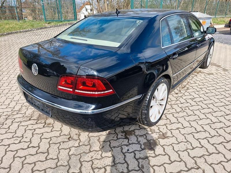 Gebraucht VW Phaeton 239 PS (175 kW) 2013 Schwarz Limousine