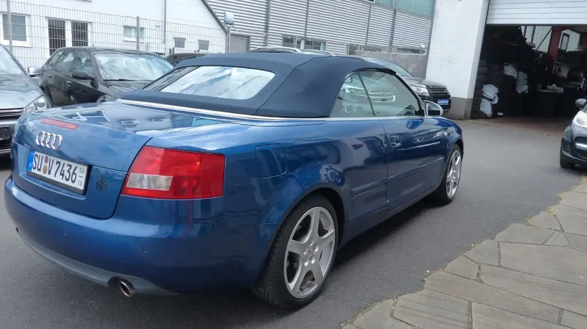 Gebraucht Audi A4 Cabriolet Sport 170 PS (125 kW) 2002 Blau Cabrio