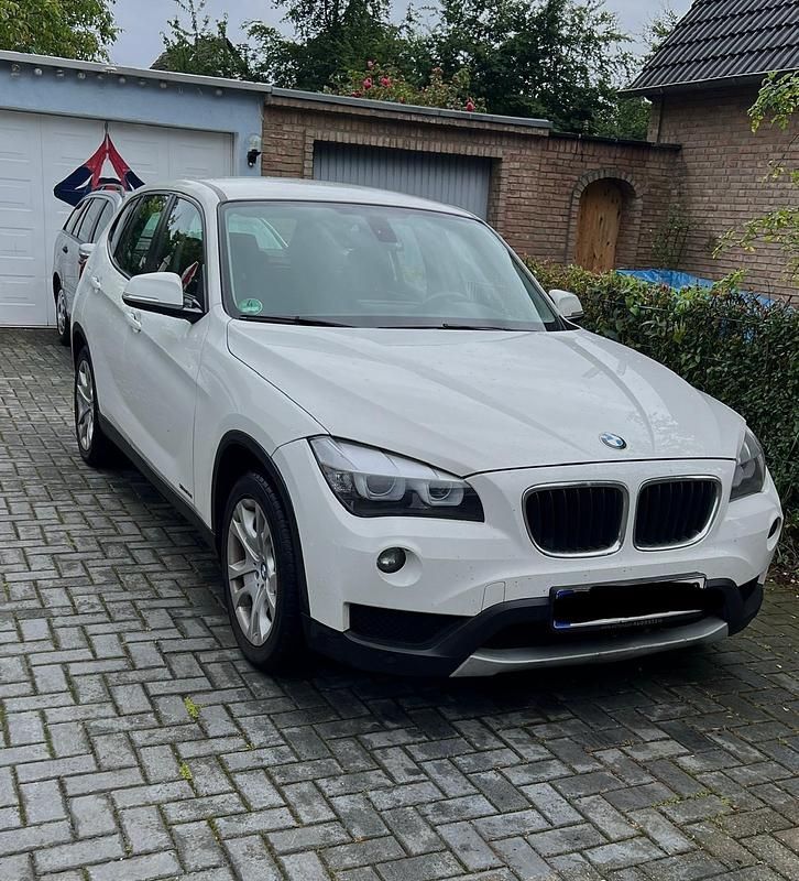 Gebraucht BMW X1 150 PS (110 kW) 2012 Weiß SUV