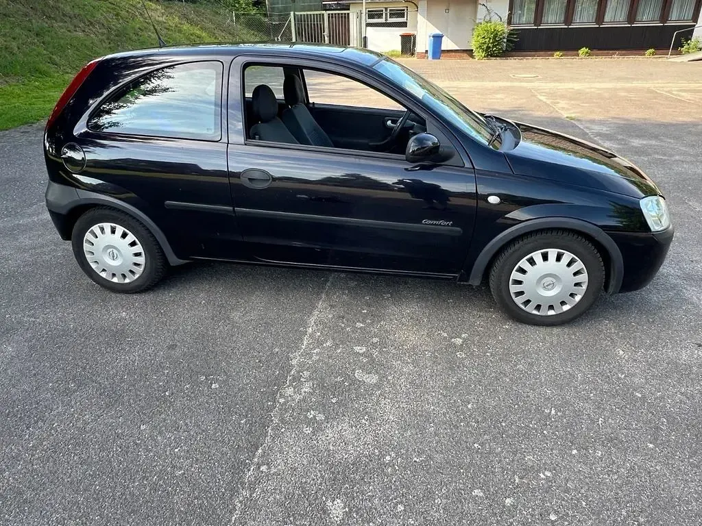 Gebraucht Opel Corsa 58 PS (42 kW) 2003 Schwarz Kleinwagen