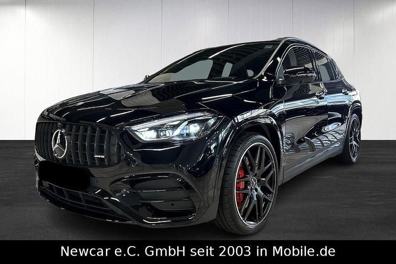 Schwarz Gebraucht 2024 Mercedes GLA45 AMG AMG line SUV | 73.500 € - Bild 1/4