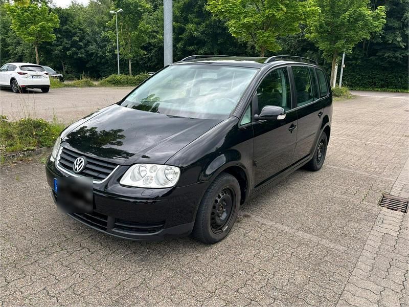 Schwarz Gebraucht 2006 VW Touran Van / Kleinbus | 999 € (Superpreis) - Bild 1/4