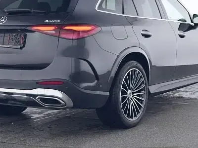 Gebraucht Mercedes GLC300 AMG Premium 204 PS (150 kW) 2024 Grau, SUV