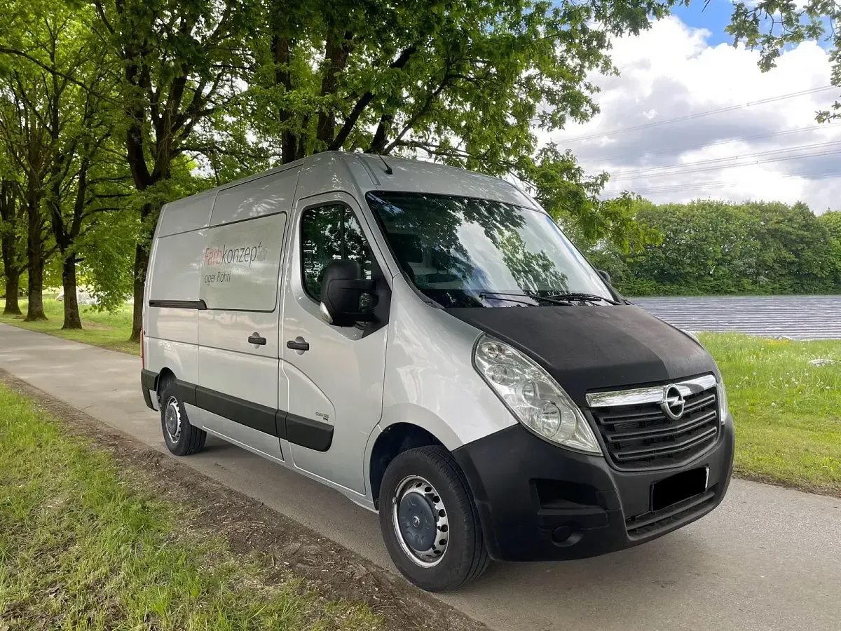 Gebraucht Opel Movano 125 PS (91 kW) 2013 Silber Van / Kleinbus