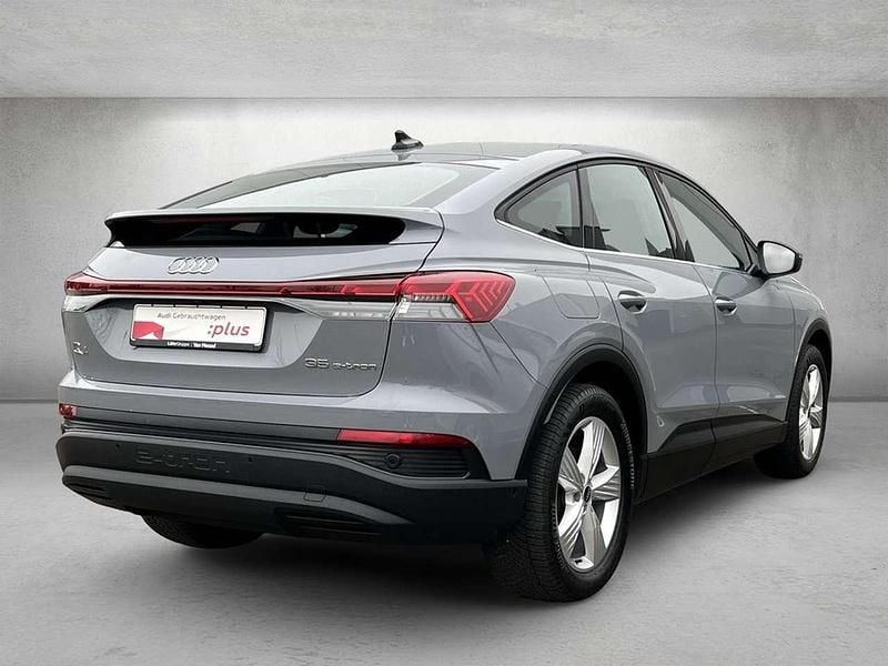 Gebraucht Audi e-tron 125 kW (170 PS) 2023 Kieselgrau SUV