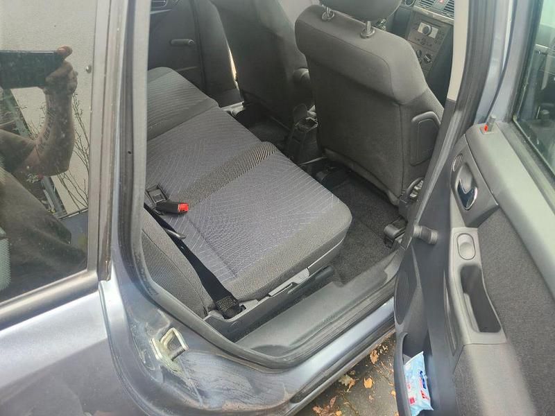 Gebraucht Opel Meriva 105 PS (77 kW) 2006 Silber Van / Kleinbus