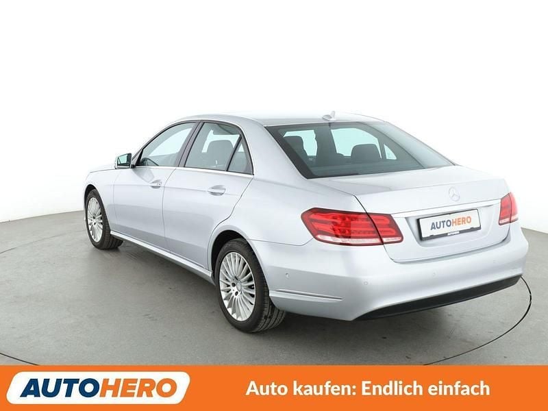 Gebraucht Mercedes E250 Elegance 211 PS (155 kW) 2014 Silber Limousine