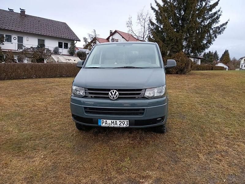 Gebraucht VW Transporter 139 PS (102 kW) 2010 Van