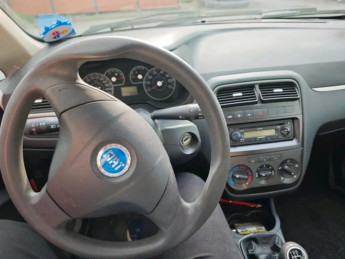Gebraucht Fiat Punto 77 PS (56 kW) 2006 Rot Kleinwagen