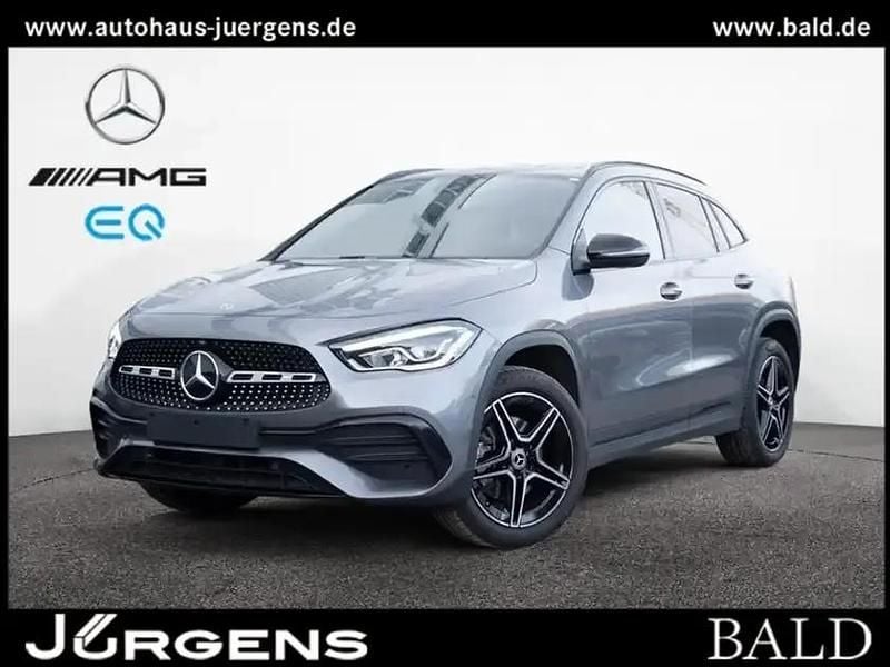 Gebraucht Mercedes GLA250 AMG 218 PS (160 kW) 2022 Metalliclack mountaingrau SUV
