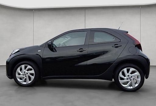 Gebraucht Toyota Aygo X-play 72 PS (52 kW) 2022 Schwarz Kleinwagen