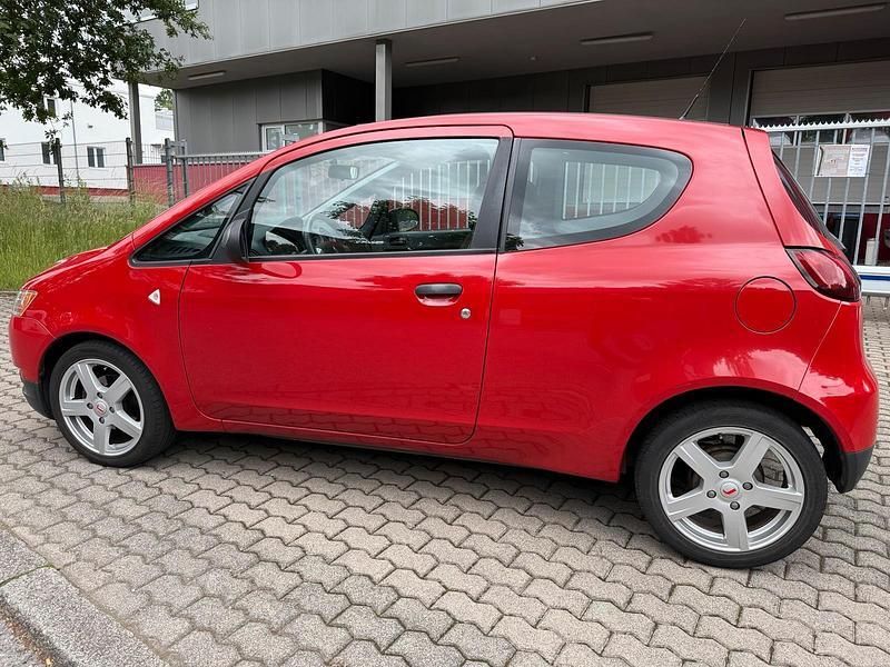 Rot Gebraucht 2009 Mitsubishi Colt Inform Kleinwagen | 2.850 € (Etwas zu teuer) - Bild 1/4