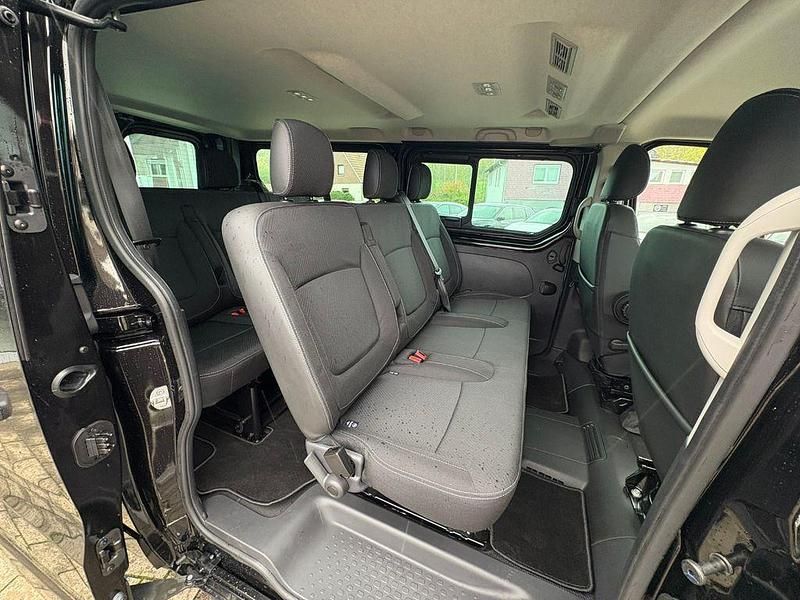 Gebraucht Nissan Primastar Tekna 170 PS (125 kW) 2025 Schwarz Van / Kleinbus