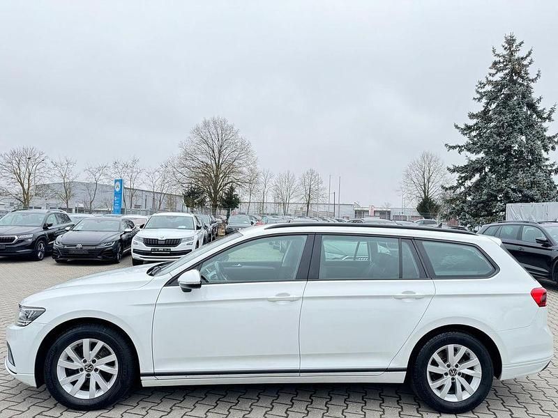Gebraucht VW Passat Conceptline 122 PS (89 kW) 2021 Weiß Limousine