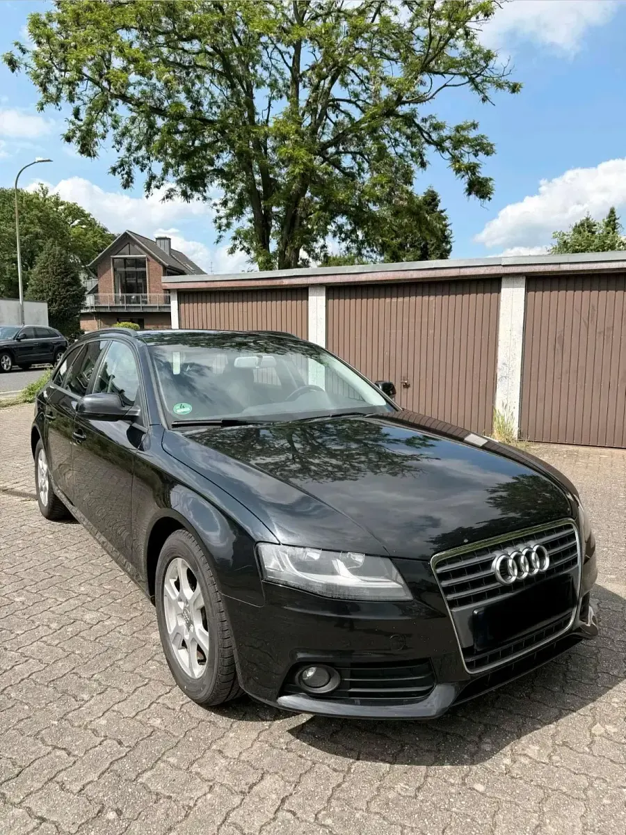 Gebraucht Audi A4 143 PS (105 kW) 2010 Schwarz Kombi