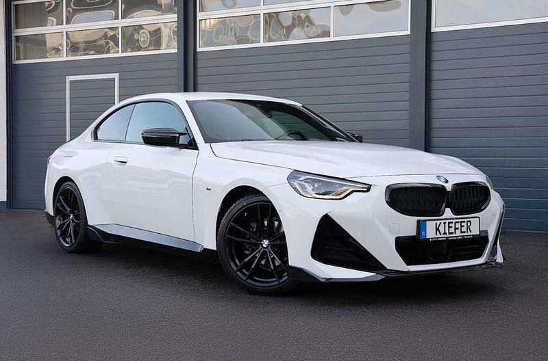 Gebraucht BMW 218 Performance 156 PS (114 kW) 2023 Alpinweiss iii Coupé