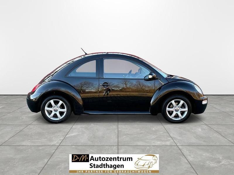 Gebraucht VW New Beetle 75 PS (55 kW) 2003 Schwarz Kleinwagen