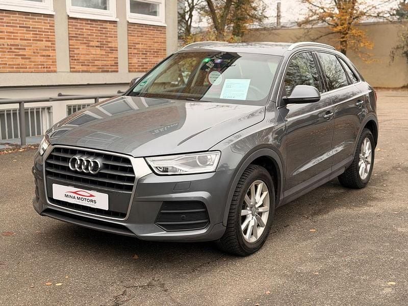 Grau Gebraucht 2017 Audi Q3 Sport SUV | 17.499 € (Superpreis) - Bild 1/4