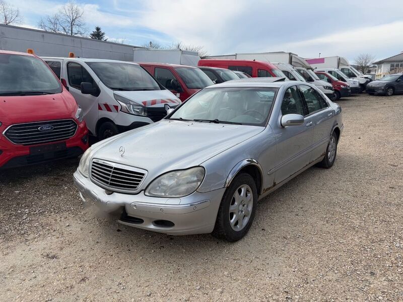 Schwarz Gebraucht 2002 Mercedes S320 Limousine | 1.600 € (Fairer Preis) - Bild 1/4