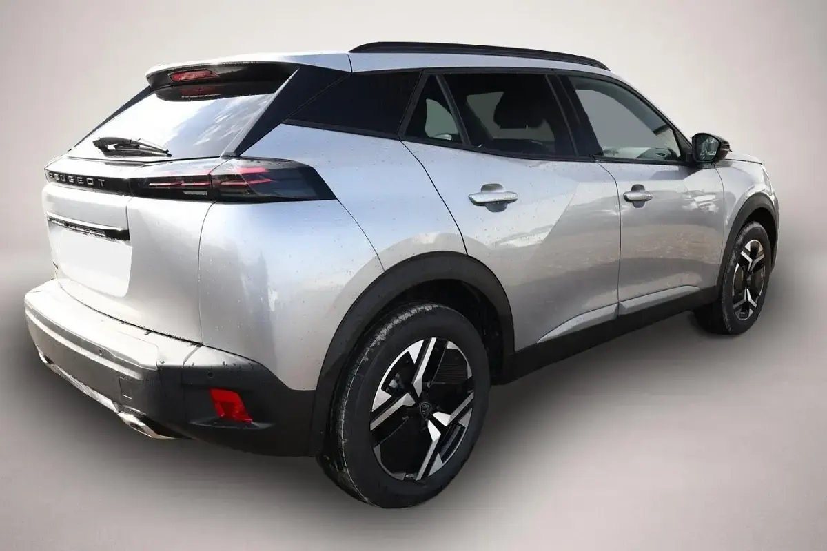 Neu Peugeot 2008 Allure 145 PS (106 kW) 2025 Manufacturer SUV